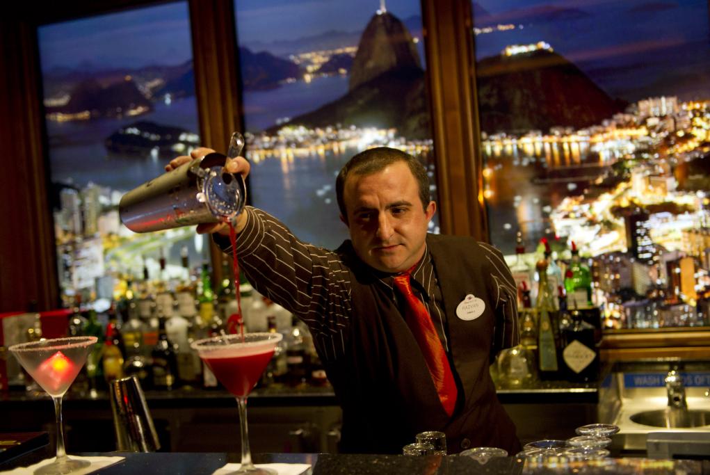 Bar Skyline Disney Dream