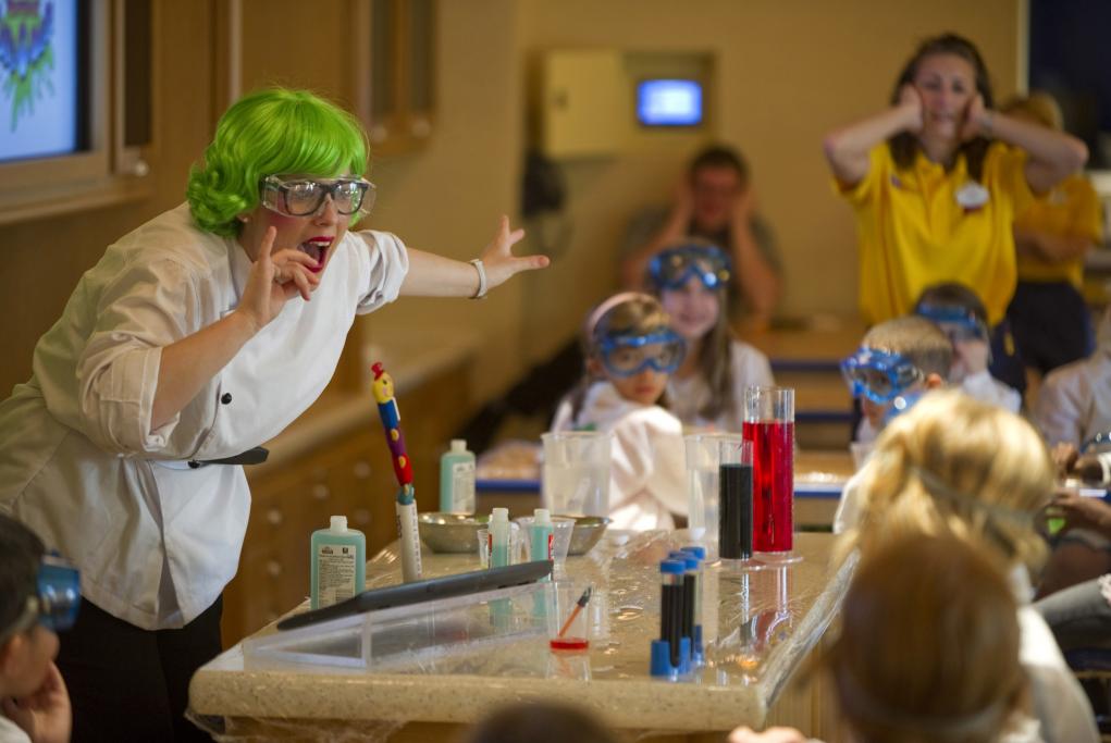 Club Infantil Occeaner´s Lab Disney Dream