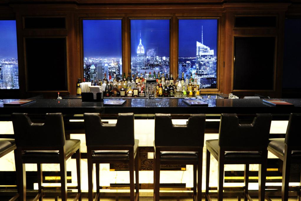 Bar Skyline Disney Fantasy