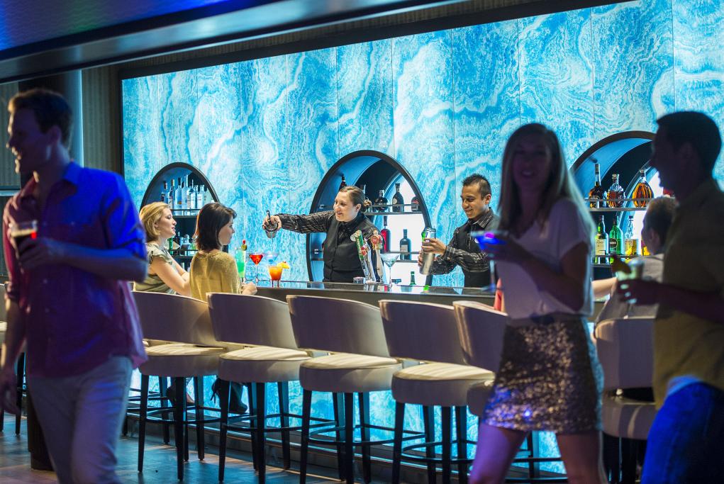 Discoteca Fanthoms Disney  Wonder