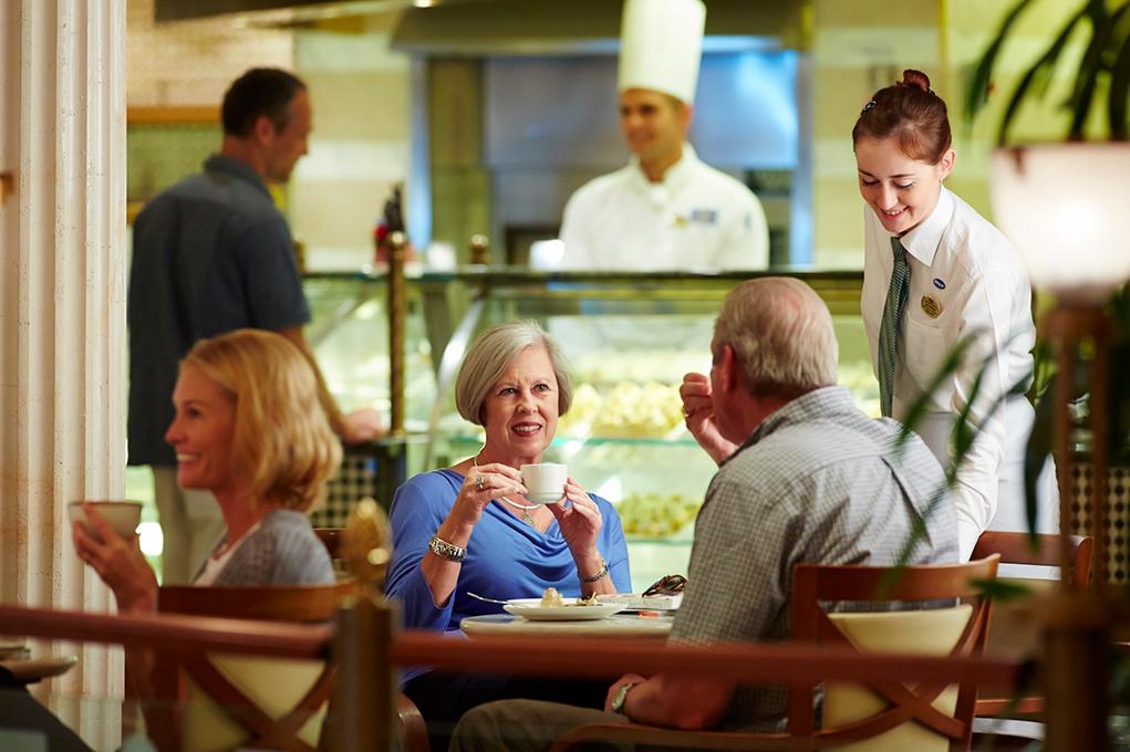 International-Cafe Emerald Princess