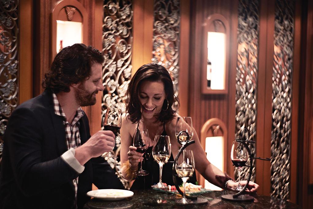 Restaurante-Vines Emerald Princess