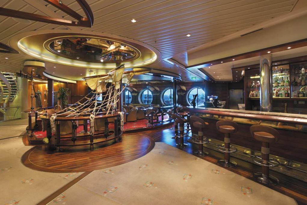 Bar Schooner Explorer of the Seas