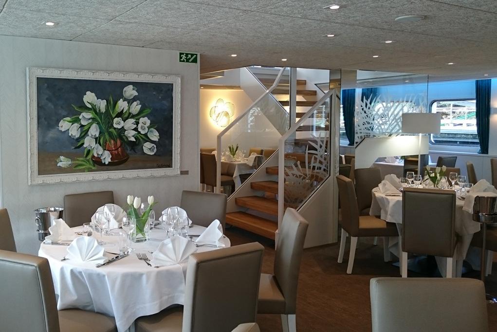 Camarote Restaurante moderno - MS Gil Eanes