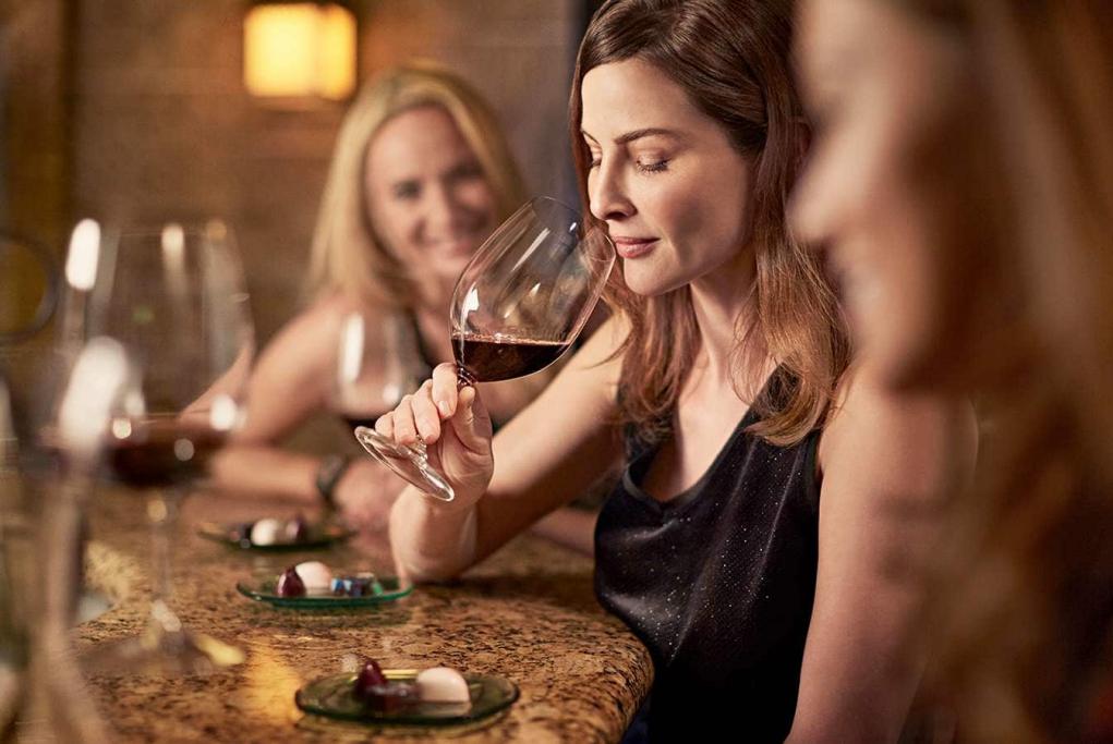 Bar Vines Golden Princess