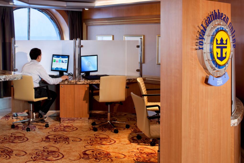 Internet Corner Grandeur of the Seas