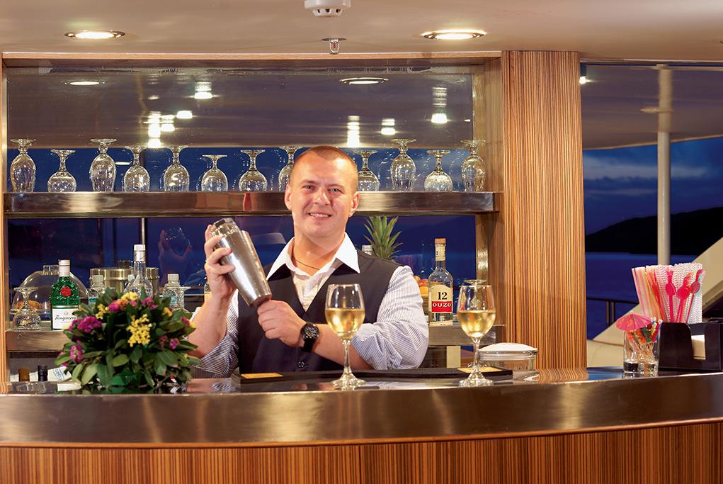 Bar-interior Harmony G