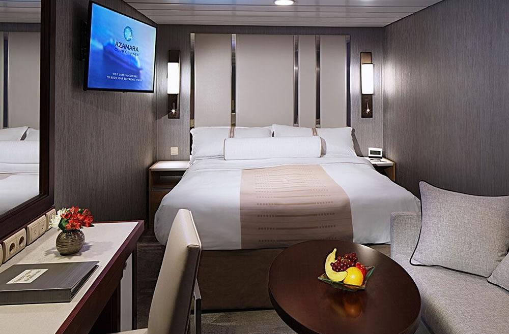 Interior Azamara Pursuit