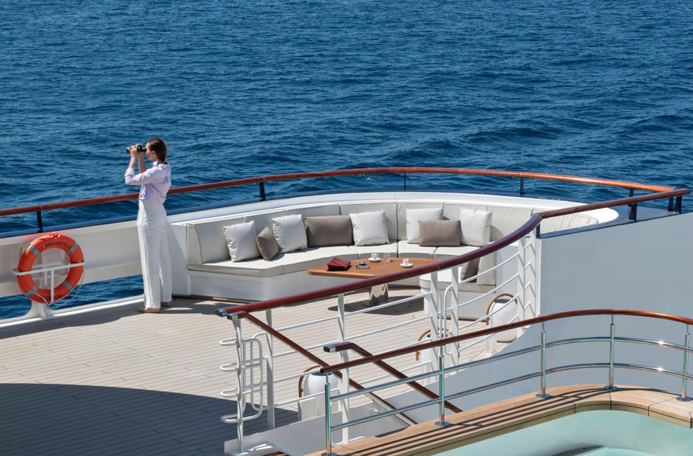 Lounge piscina Le Dumont d´Urville 