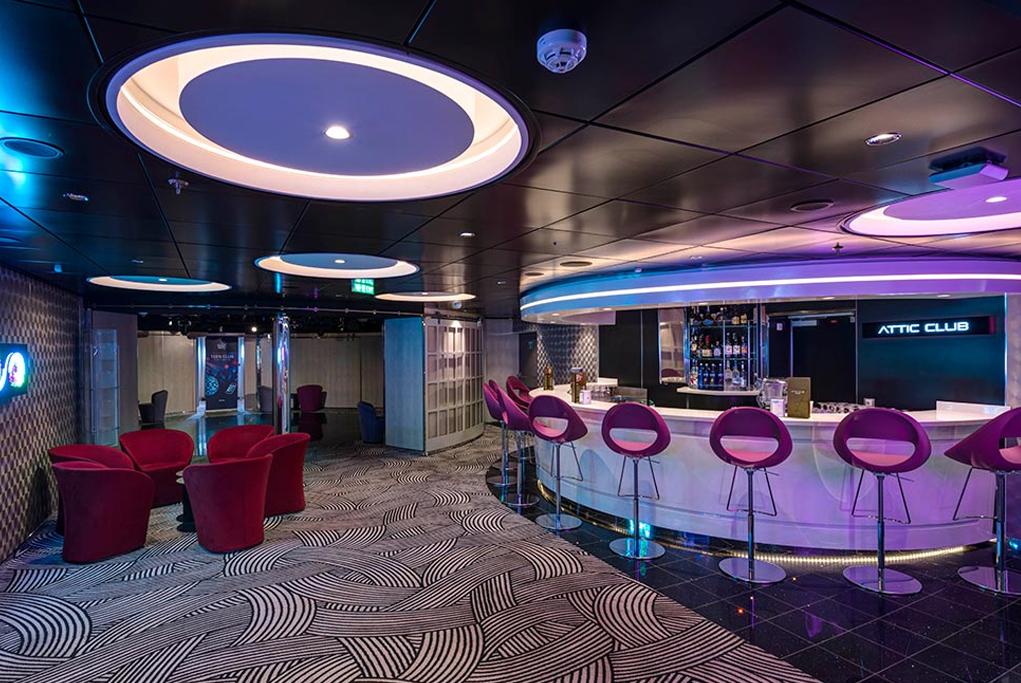 Bar Attic Club MSC Grandiosa