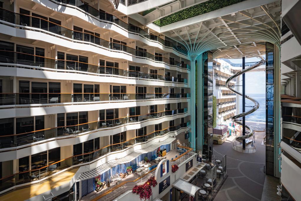 World Promenade MSC World America