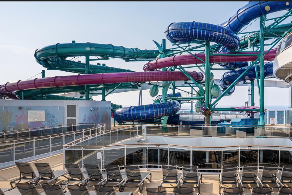 Toboganes MSC World Europa