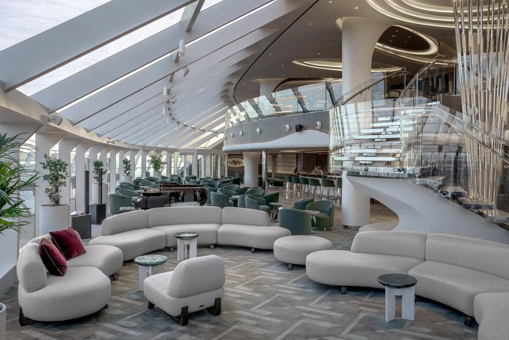 Yacht Club MSC World Europa