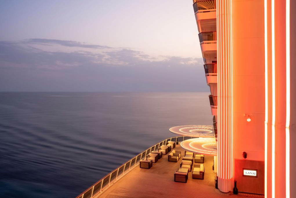 Lanai Bar MSC World America