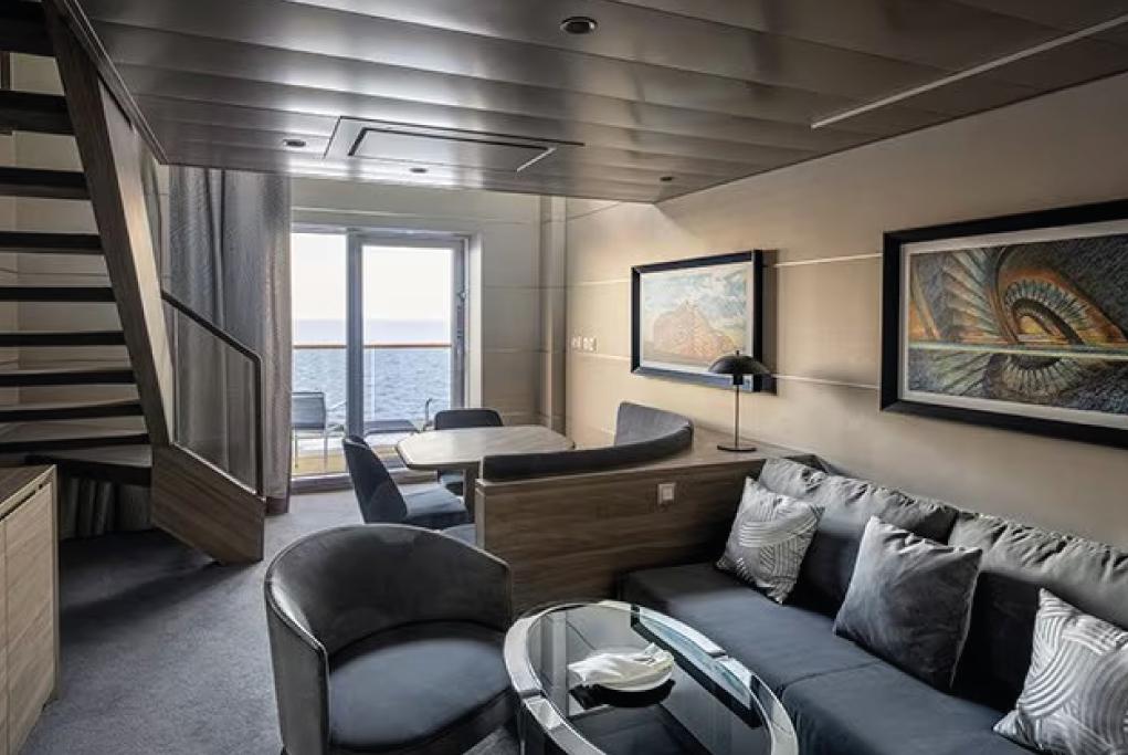 Suite Yacht Club MSC World America
