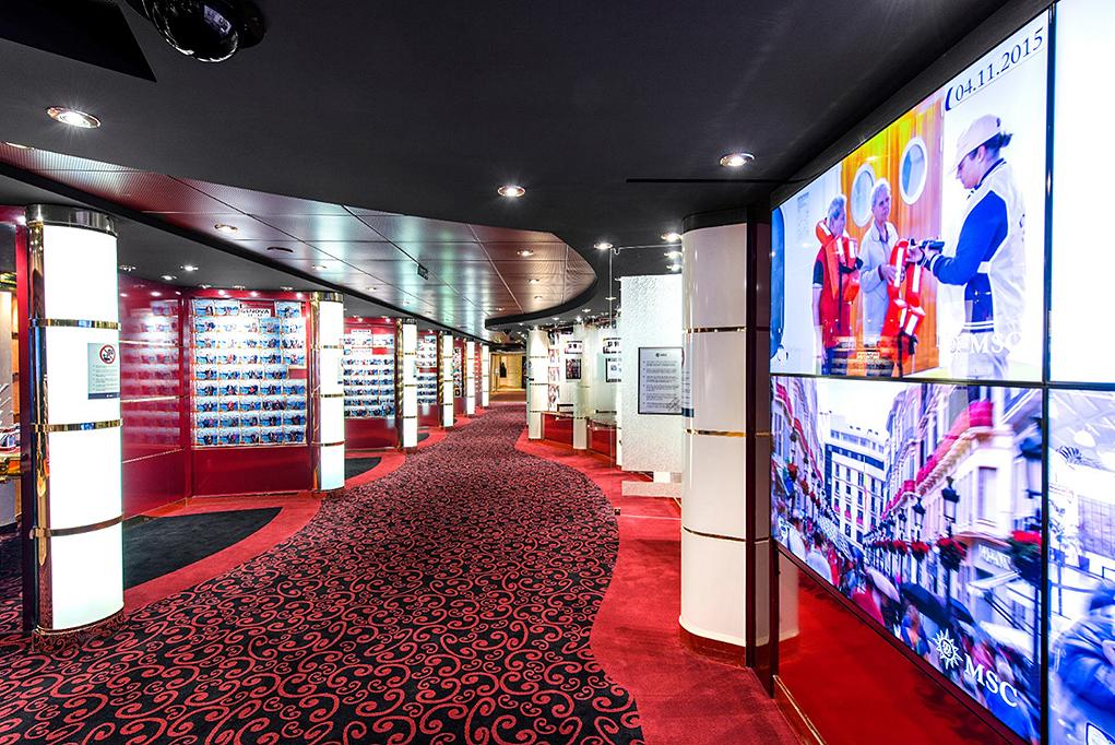 Galeria de fotos MSC Lirica