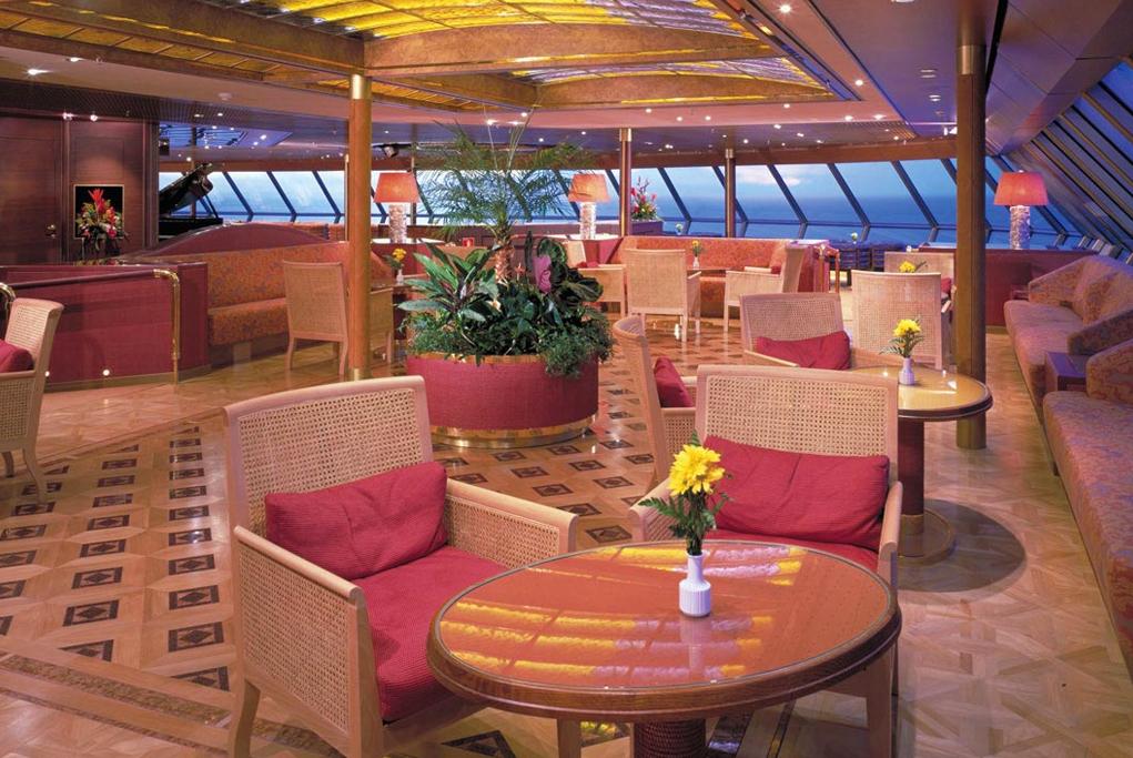 Crown Nest Lounge MS Amsterdam