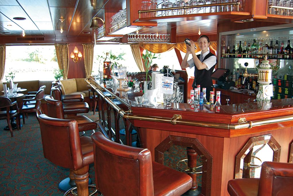 Camarote Bar panorámico - MS Swiss Crystal