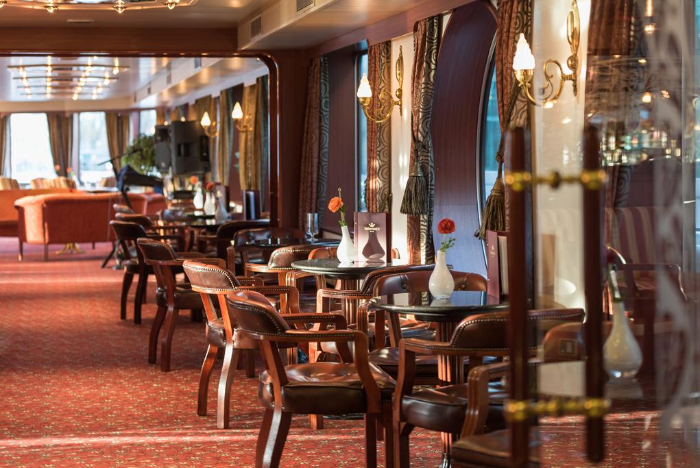 Lounge MS Switzerland II