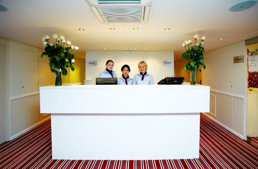 Recepción MS Victoria