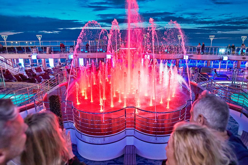 Watercolor-Fantasy-Show Majestic Princess