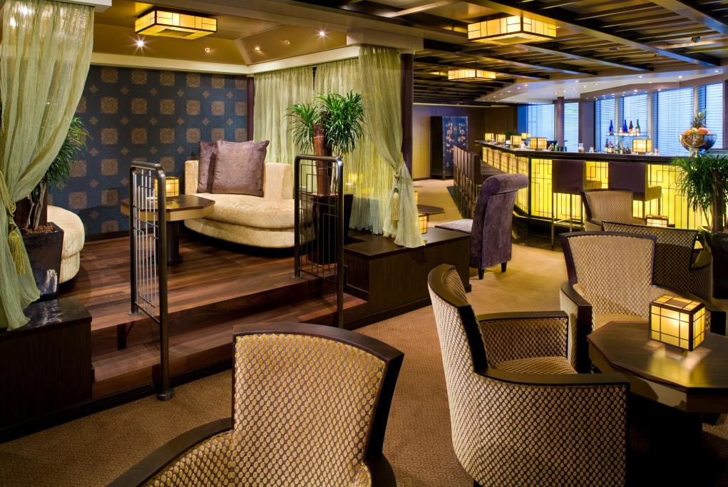 Salon Silk Den MS Eurodam