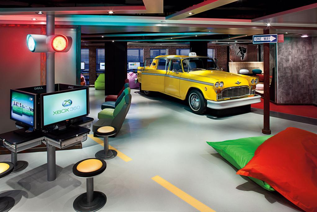 Club HAL Jovenes MS Nieuw Amsterdam