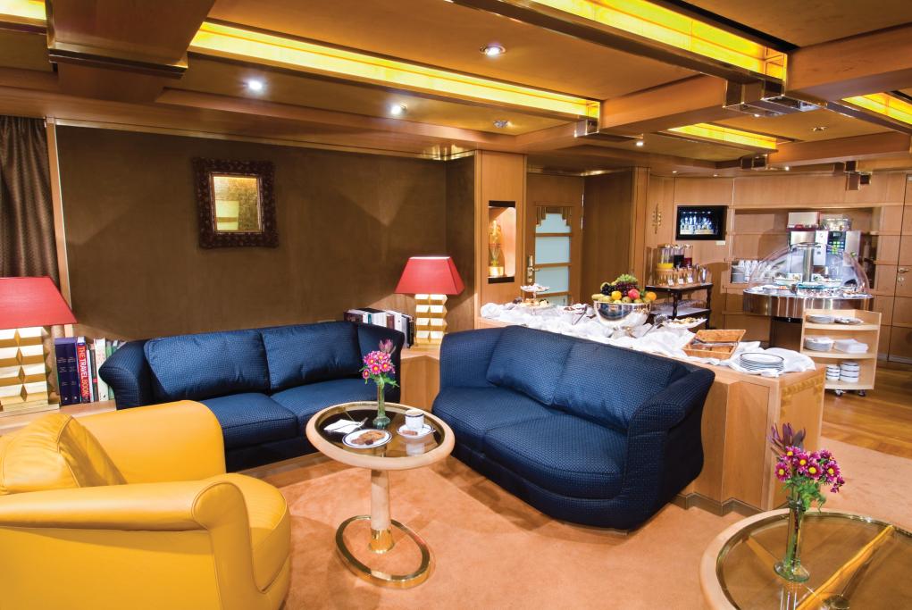 Neptune Lounge MS Noordam