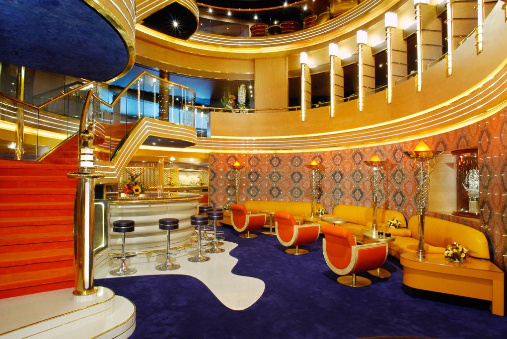 Bar Atrium MS Oosterdam