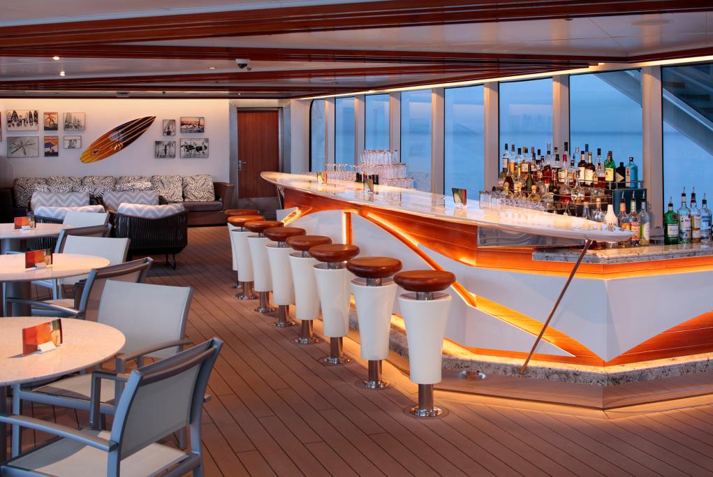 Bar Sea View bar MS Prinsendam