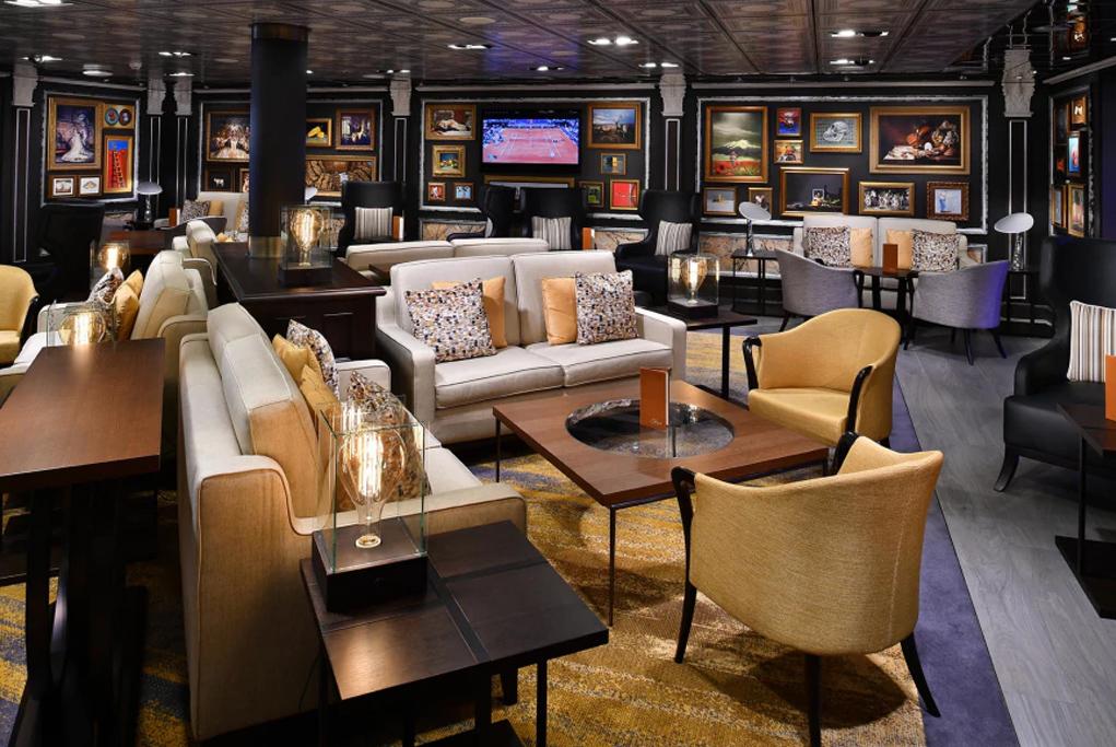 Bar Gallery bar MS Westerdam