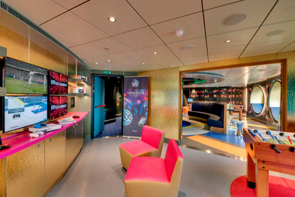 Teen Club MSC Seaview