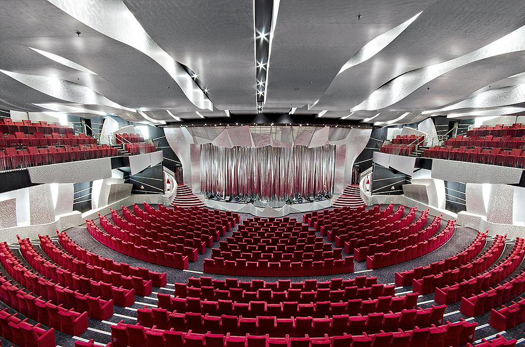 Teatro Pantheon MSC Divina