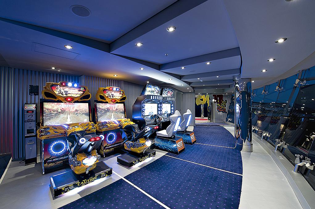 Virtual Arcade MSC Divina