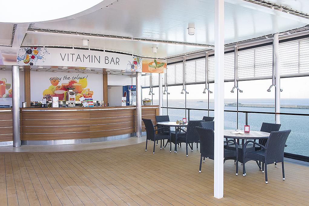 Bar Vitamin bar MSC Opera