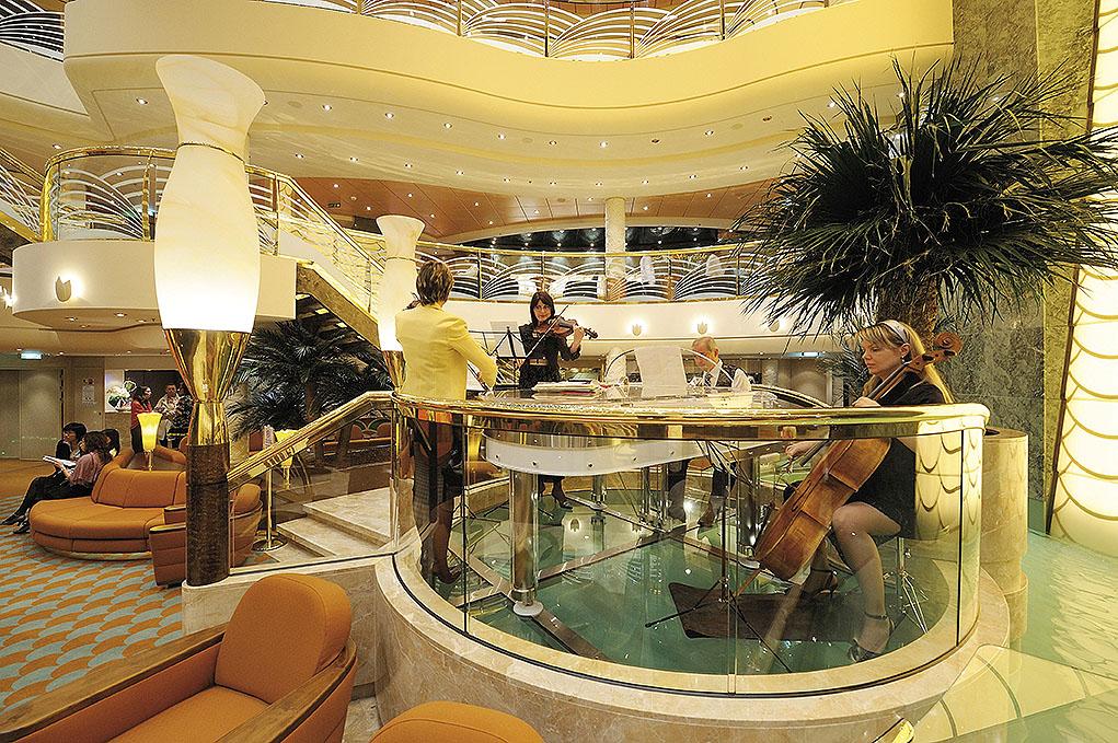 Recepción Le Rendez-Vous MSC Poesia