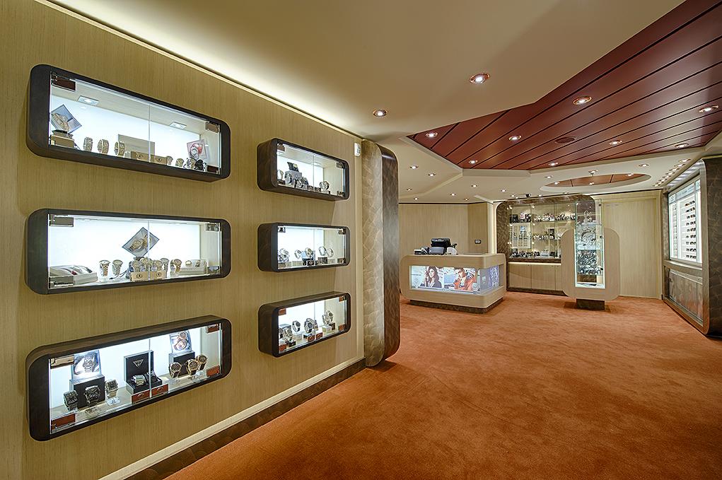 Tienda L´Angolo MSC Preziosa