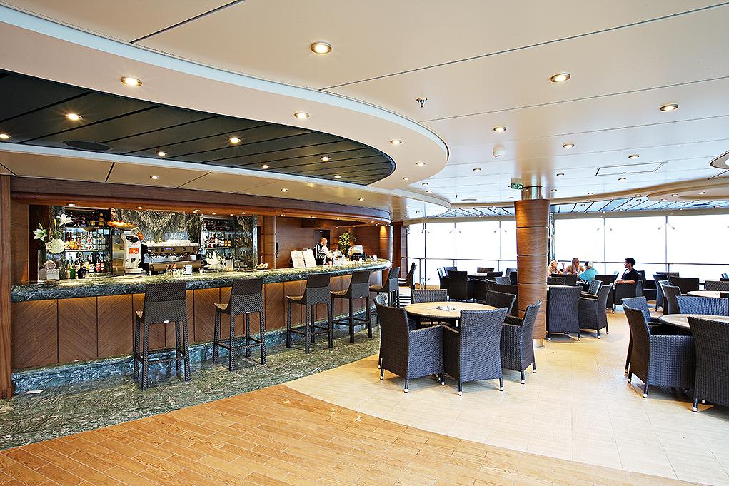 Bar L´Equaotore Pool MSC Splendida