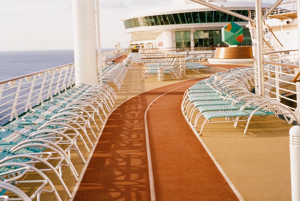 Jogging Navigator of the Seas