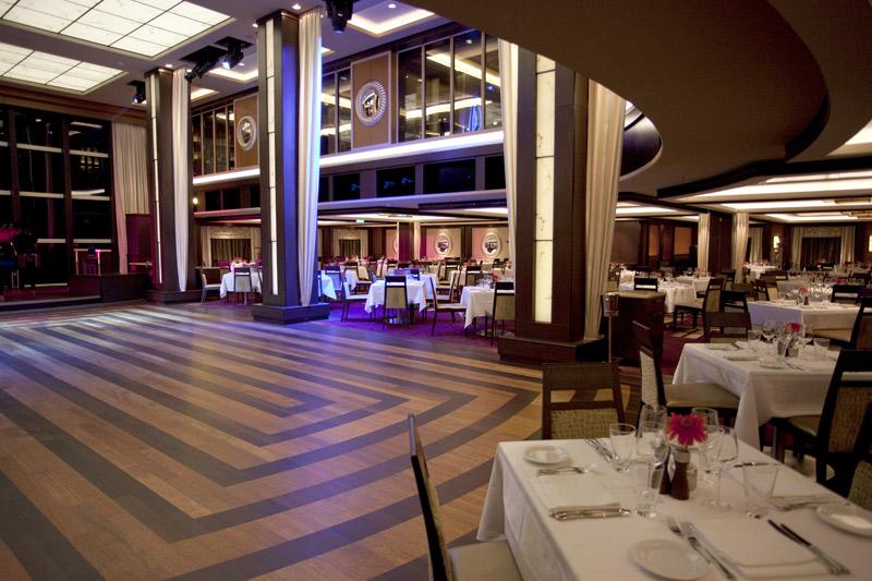 Restaurante The Manhattan Room Norwegian Epic