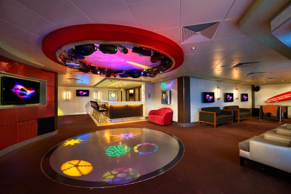 Club Entourage Adolescentes Norwegian Gem