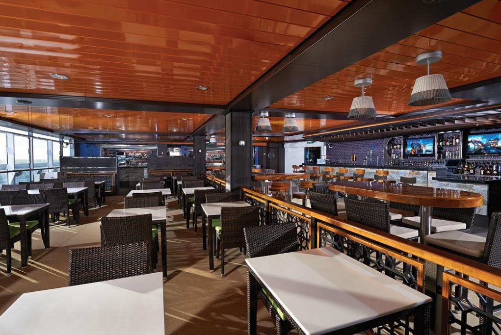 Bar Flamingo Norwegian Getaway