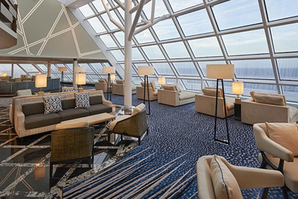 Salón Observation Lounge Norwegian Joy