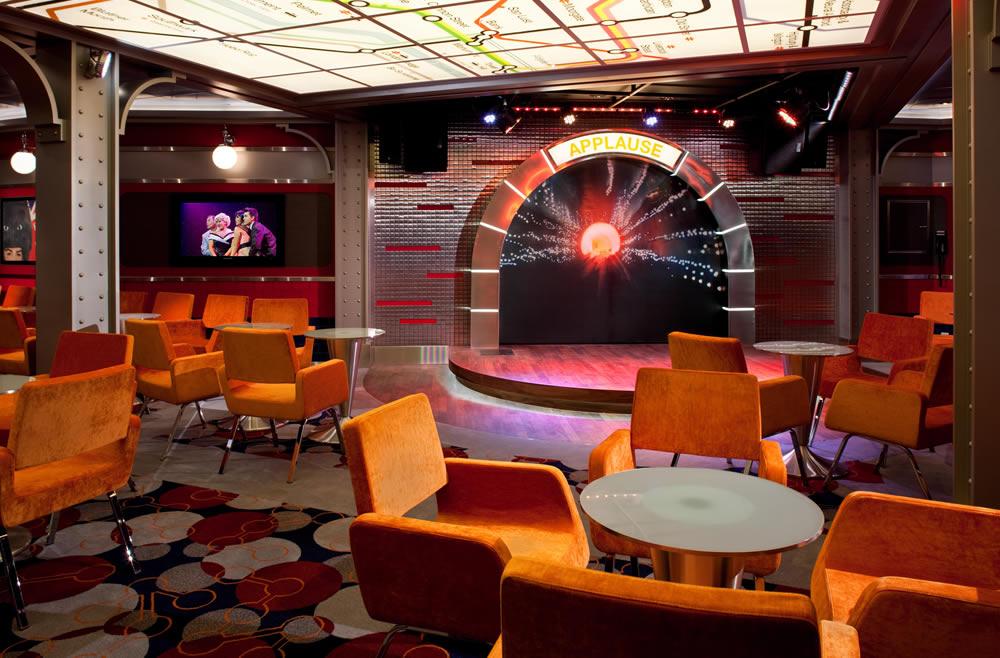 Club de la Comedia Oasis of the Seas