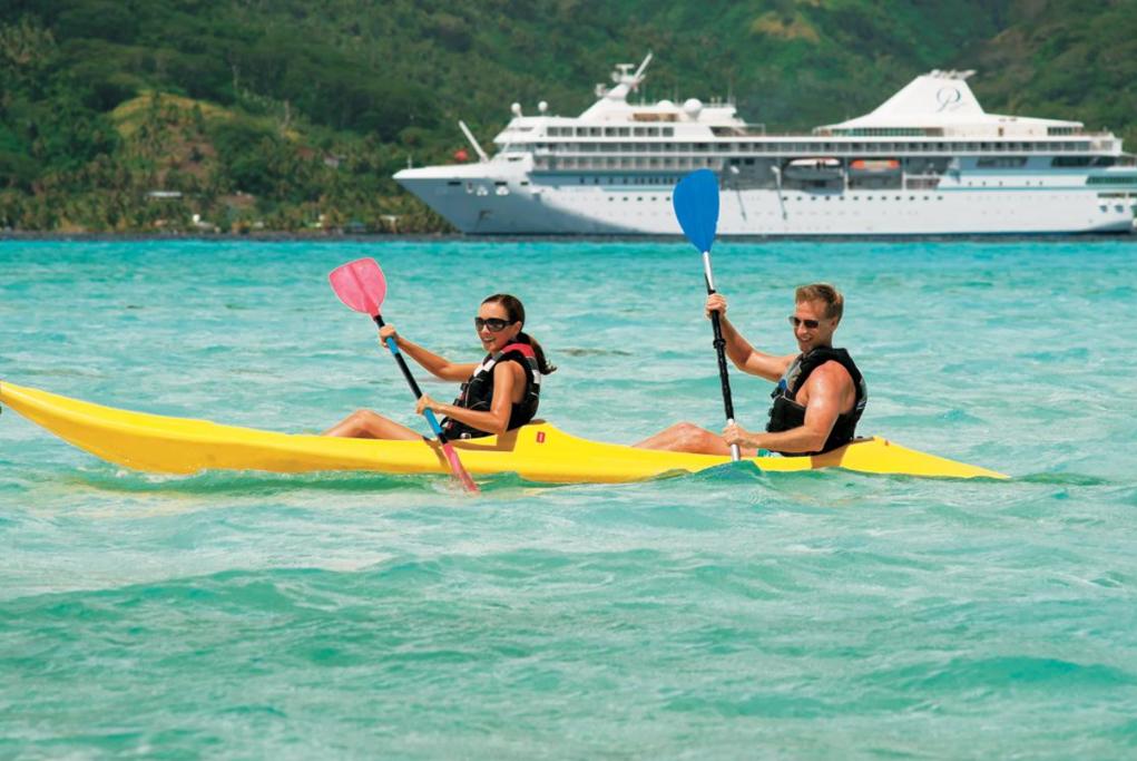 Deportes y kayak M/S Paul Gauguin