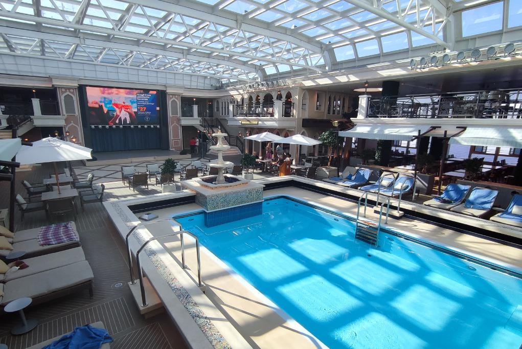 Camarote Piscinas con estilo único - Costa Venezia