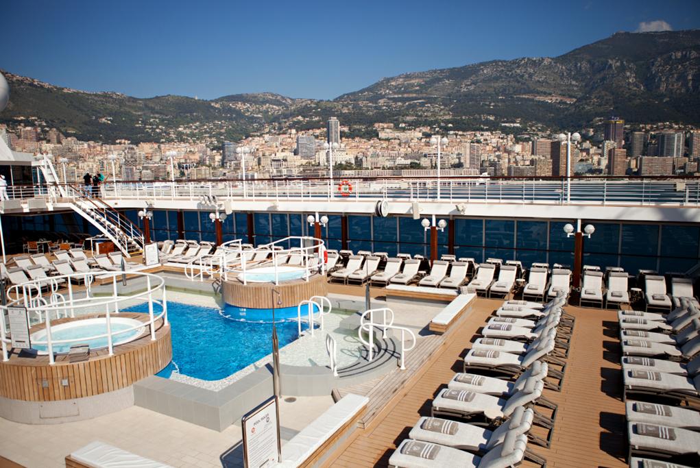 Camarote Piscina y jacuzzis - Azamara Journey
