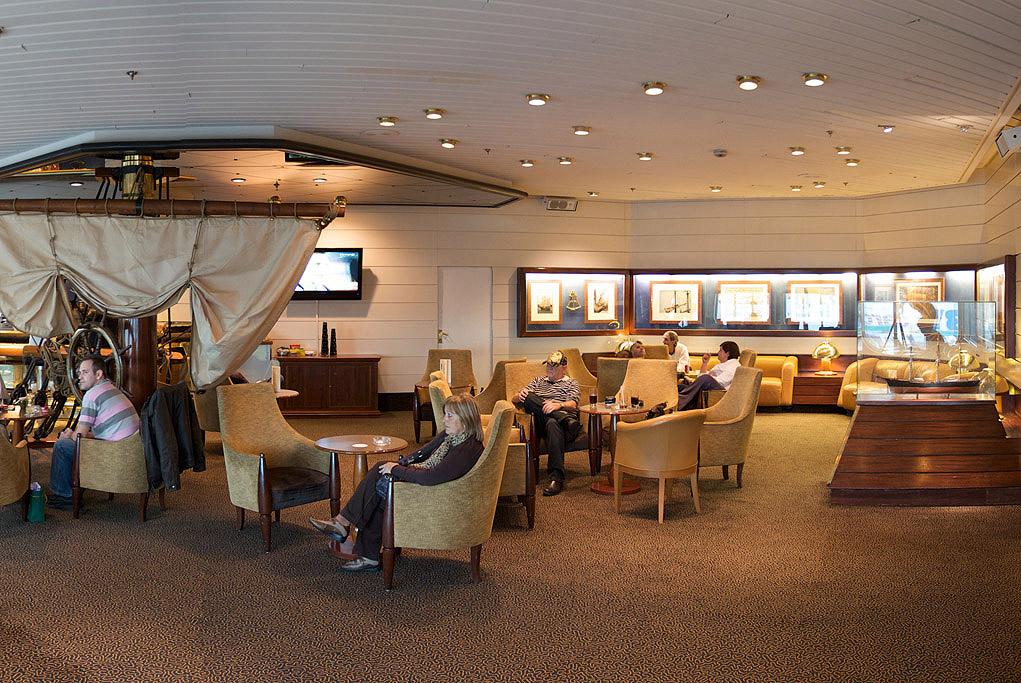 Bar Spinaker Sovereign