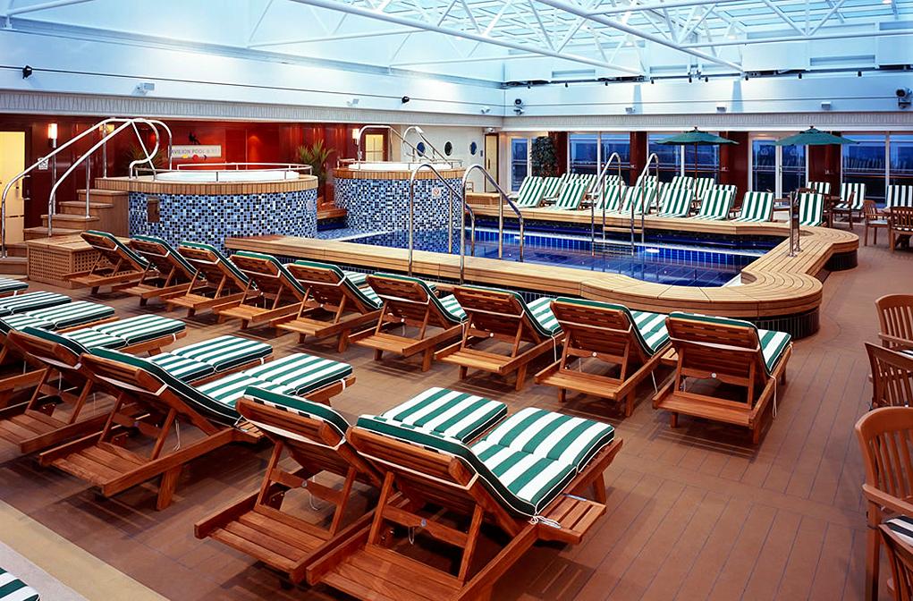 Piscina-Pavilion Queen Mary 2