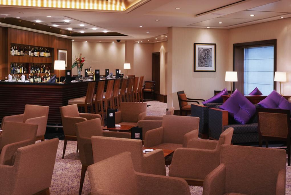 Salon-Queens Queen Mary 2